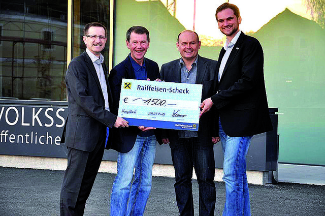 Johann Minihuber (Projektleiter „Musikinitiative“), Hannes Angerer (Menütheater), Bürgermeister Manfred Zeismann und Andreas Augeneder (Kulturausschussobmann) (v.l.).