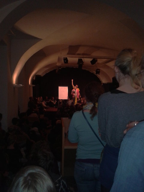 Volles Haus beim Poetry Slam!