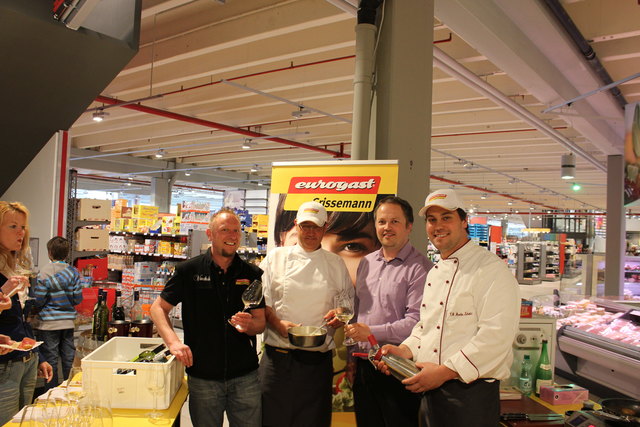Sommelier Wolfagan Kopp, Mansuet Kaser, Thomas Walser und Qualitätsmanager und Küchenmeister martin Schatz