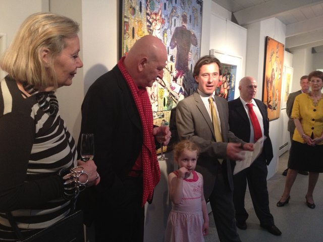 Alex Seidler bei der Laudatio mit Peter Sengl und dessen Gattin