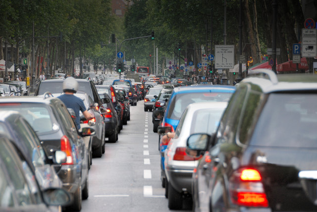 Dem Verkehrschaos in Linz und Umgebung wird der Kampf angesagt. | Foto: Kai Krueger/Fotolia