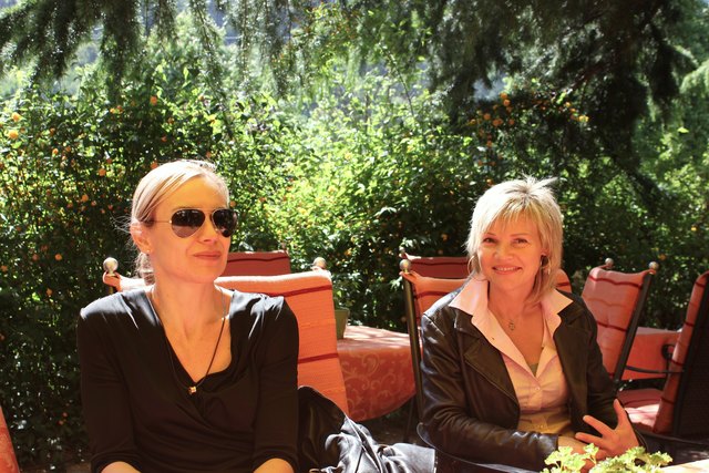 Eventmarketingleiterin Christine Kuhlmeyer-Kühl und Renate Falch
