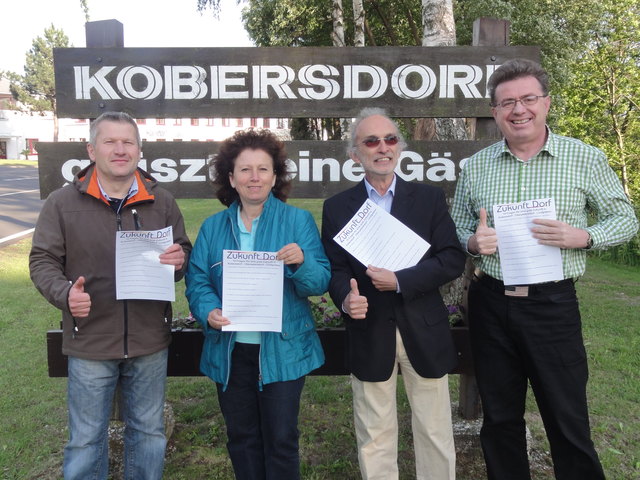 Reinhold Pauer, Elfriede Wilfinger, Gemeindevorstand Günther Pauer und Spitzenkandidat Werner Schöll | Foto: Schöll