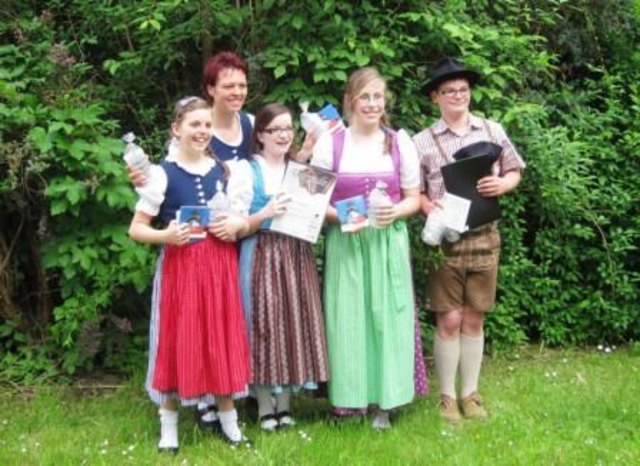 Gallinger Tanzlmusi - Lisa und Doris Reiter, Daniela, Christina und Lukas Binder