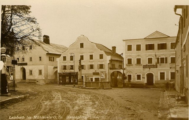 Der Marktplatz von Lembach im Jahr 1930.