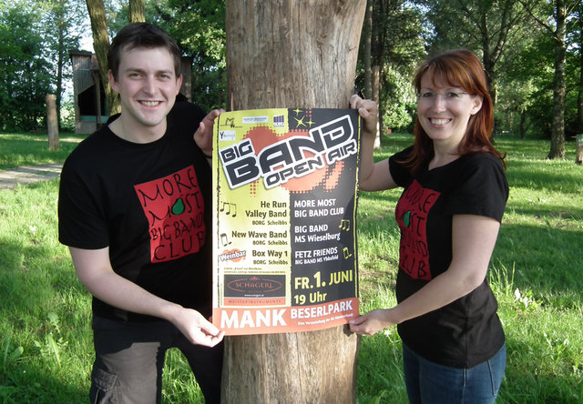 Karl Essletzbichler und Monika Mayer gehören zum Organisatorenteam des „More Most Big Band Clubs“, der das große Bigband-Open Air am 1. Juni 20120im Beserlpark veranstaltet.