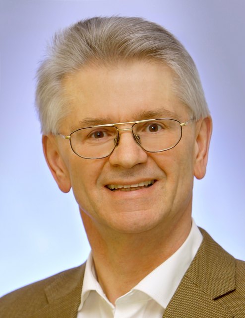 Hans Morschitzky hat eine eigene Praxis in Urfahr und arbeitet in der Landesnervenklinik. | Foto: Patmos Verlag