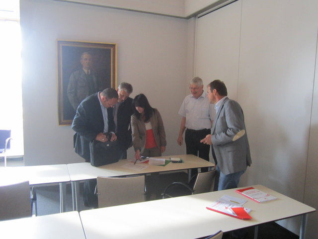 Politik transparent – ein Blick hinter die Kulissen des oberösterreichischen ArbeitnehmerInnen-Parlaments! ÖAAB - AK - Fraktion bei ihrer Vorbesprechung der 7. AK - Vollversammlung der XIV. Funktionsperiode am 22. 05.