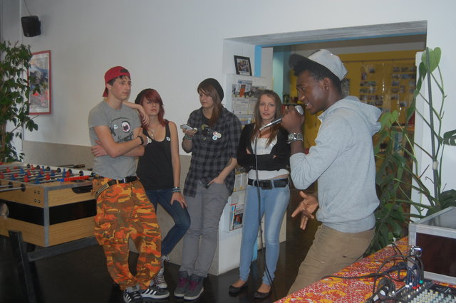 Pierre, Chiara, Benita und Alexandra lauschten den Raps von "Chik Star".