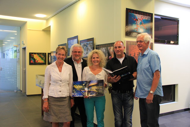 v.l. Gabirele Herb (OSB), Hansjörg Krißmer (AKP), Marion Holzknecht (AKP), Franz Patscheider (ÖSV) und Gerhard Stocker (ÖFB)