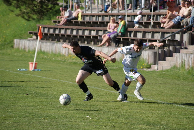 Gramastettens Christoph Halbmair fällt der Stammspielerregelung nicht zum Opfer, da er bereits
seit 2008 im Gramastettener Spiel die Fäden zieht, doch einigen Kollegen droht die Bank. Foto: Benjamin Reischl