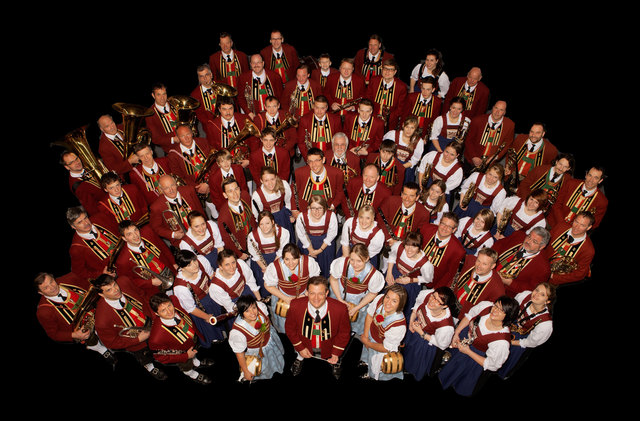 Bundesmusikkapelle Vomp mit Kapellmeister Walter Steinlechner.