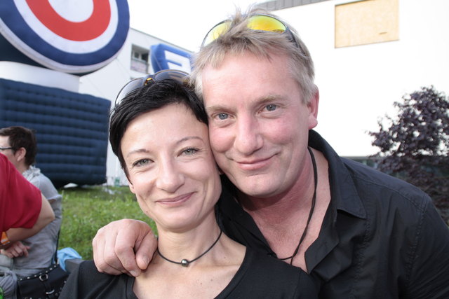 JEEZ - Keyboarder George mit Ehefrau Claudia