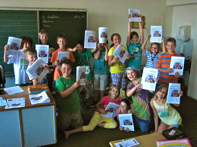 Die Schüler der 4a, VS-Seefeld, können stolz auf ihre selbst erstellten "Volksschulnachrichten" sein!