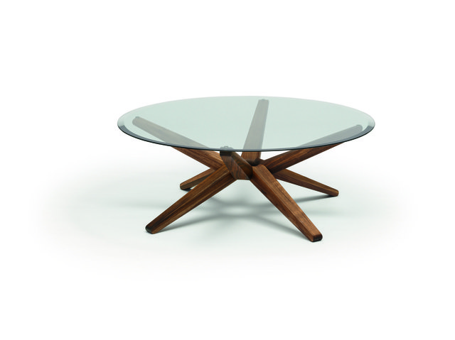 Mit dem Couchtisch "stern" ist der österreichische Hersteller für Naturholzmöbel für den renommierten Designpreis der Bundesrepublik Deutschland nominiert. Als höchste offizielle Auszeichnung im Bereich Design wird der Preis seit 1969 vom Bundesministerium für Wirtschaft und Technologie ausgelobt. Nur bereits ausgezeichnete Produkte sind zum Wettbewerb zugelassen. | Foto: Team7