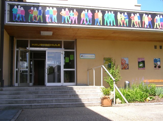 Die Hauptschule in Wilhering wird bald geschlossen werden.