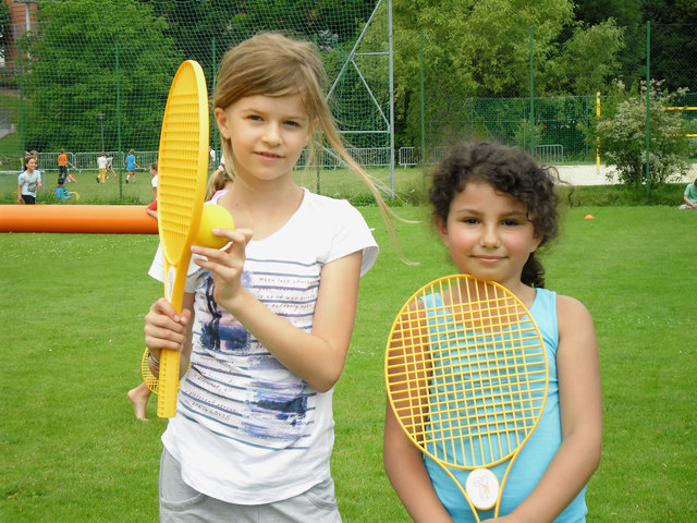 Anna-Lena und Isabel machte der Sporttag viel Spaß.