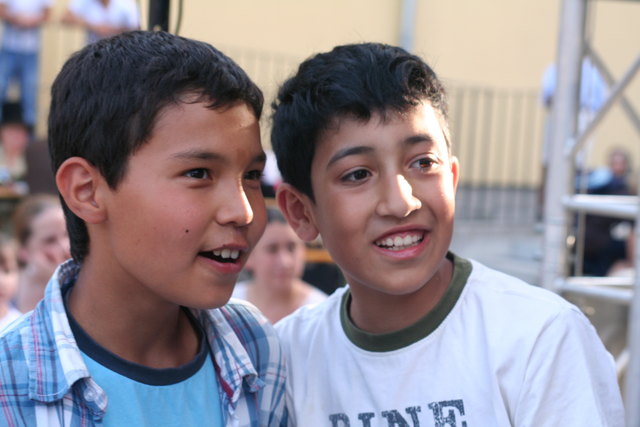 "Schau mal, was da drüben los ist!"