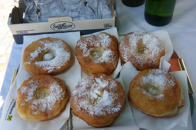 Beim Ternberger Marktfest dürfen auch Bauernkrapfen nicht fehlen.