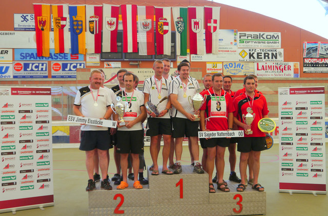ESV-Jimmy Eisstöcke Wien (2. Platz), USC-Abersee (1. Platz), SV-Sageder Natternbach (3. Platz)