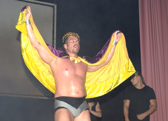 Michael Kovac ist neuer König des Wrestlings