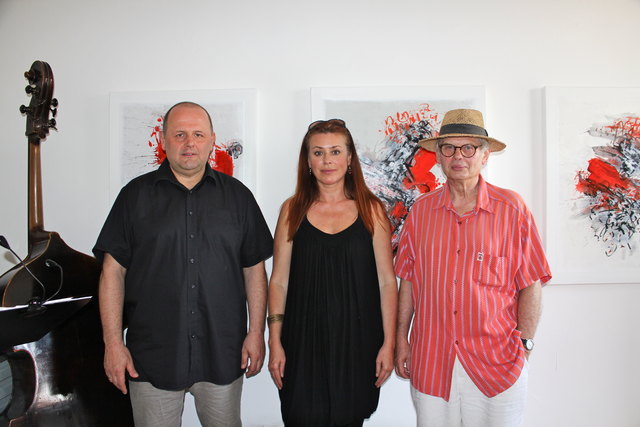 "bass2voice" Hans Strasser und Monika Bruck treffen auf Robert Webers "Jazz"-Bilder.