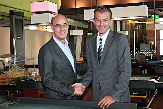 Kurt Steger mit Mag. Ernst Hubmann | Foto: Casino