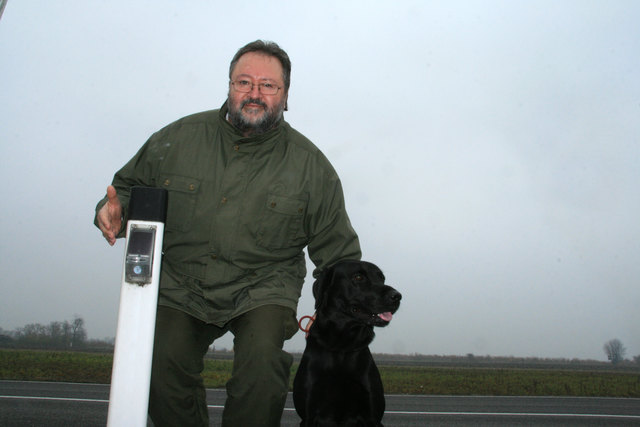 Hegeringleiter Robert Klinger überprüft täglich, ob die Warnsignale funktionieren.
