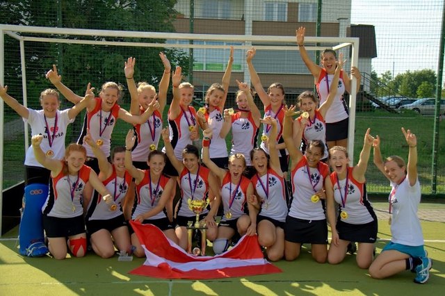 Österreichisches U16 Nationalteam, Chiara Prager stehend 5.v.links
