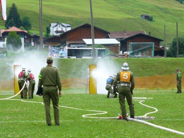 Der Wettbewerb in Holzgau verlief spannend. Am erfolgreichsten war die FW Stanzach. | Foto: Perl