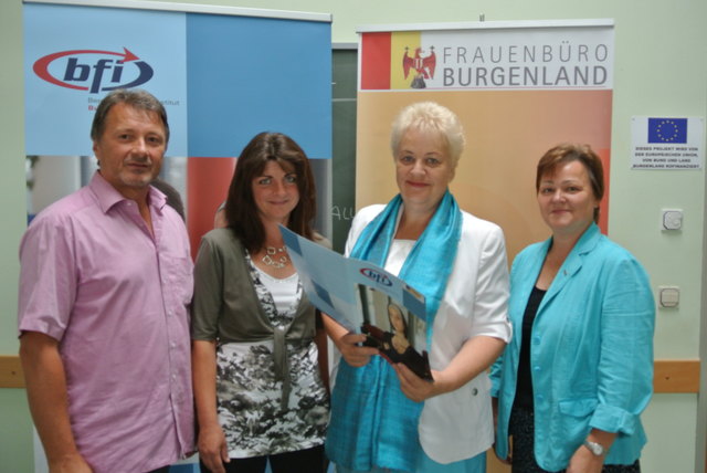 Hauptstrae 27, 8380 Jennersdorf, Austria +43 (0)664 3464342 Derzeit knnen acht Frauen 50+ in einem sozialrechtlich abgesicherten Warenhaus und einige Fixevents, wie zum Beispiel das Samstag Vormittag Treffen, das Repaircaf, Aktuelle Informationen Archive - IDUNA Warenhaus