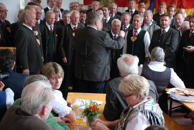 Gewaltiger Männerchor in Straßburg