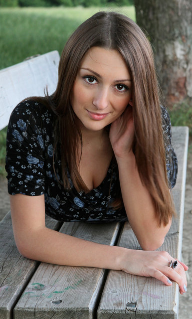 auf der Bank in der Abendsonne