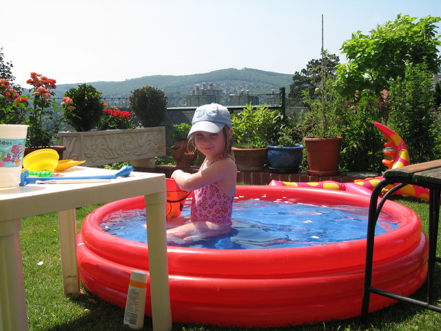 Stundenlang plantschen - herrlicher Sommer!.