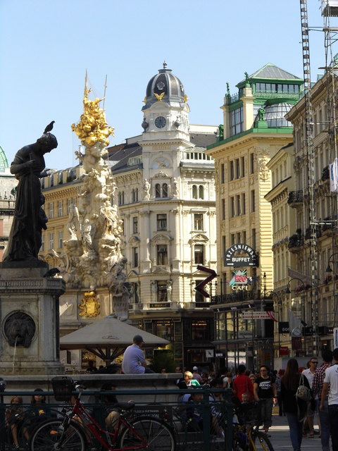 Blick über den Graben