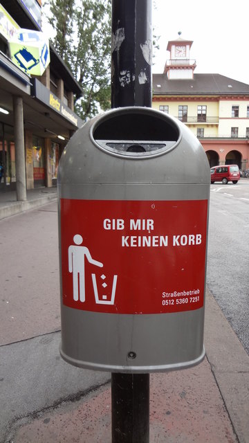 Mülleimer Bahnhofsnähe