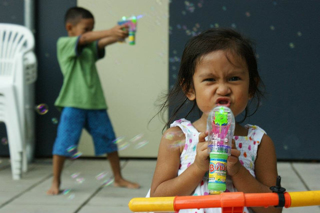 SeifenblasenShooting mit meinen kleinen Cousinen