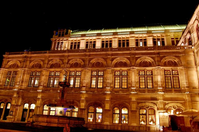 Wiener Staatsoper