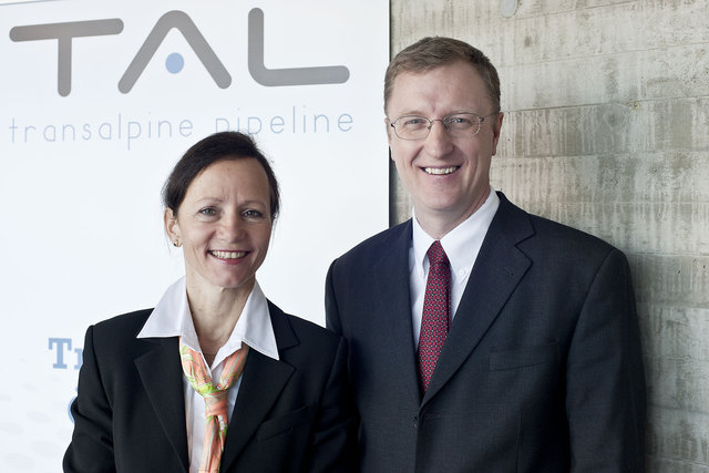 Ulrike Andres und Oswald Steiner leiten die Geschäfte der Transalpine Ölleitung. | Foto: TAL