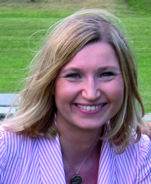 Regina Steinhuber begleitet eine junge Migrantin seit dem Frühjahr. | Foto: Privat