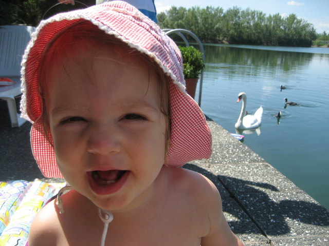 Ilvie freut sich über das Baden im Sommer :-)