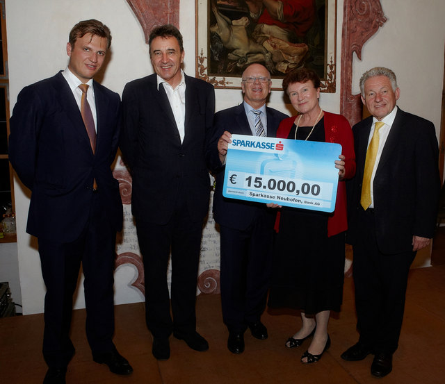 Johannes Max-Theurer, OMV Generaldirektor Gerhard Roiss, Friedrich Himmelfreundpointer, Gründerin der Aktion Regen Maria Hengstberger, LH Josef Pühringer | Foto: privat