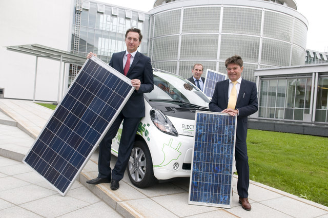 Stellten das Bürgerbeteiligungsmodell vor: Leonhard Schitter, Alois Schößwendter und August Hirschbichler