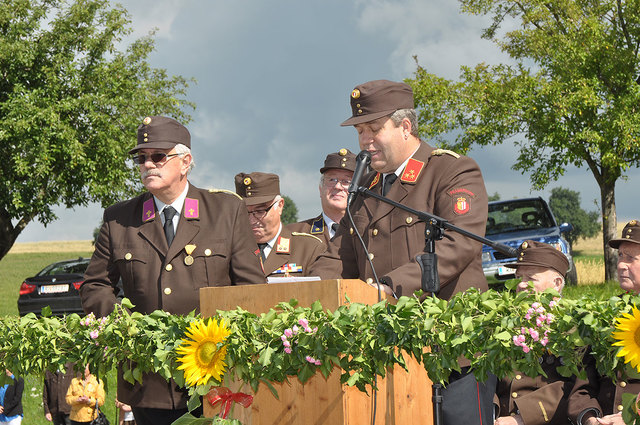 vorne links Diakon Heinz Rieder, rechts Kommandant Thomas Oberndorfer | Foto: privat