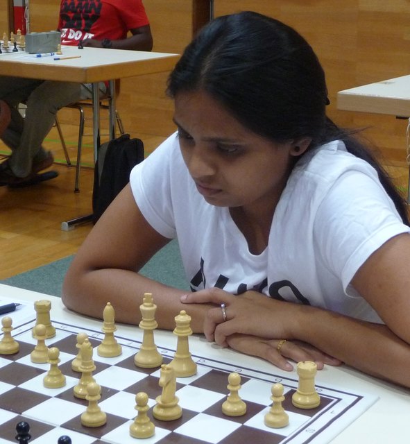 Beste Dame Anuprita Patil