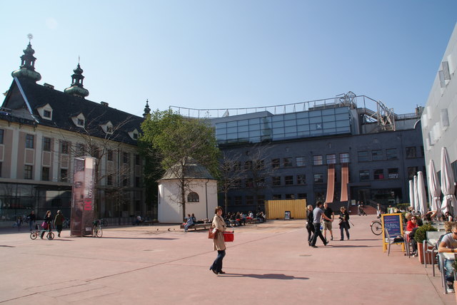 Seit fünf Jahren gibt es das Solaris am OK-Platz. Nun feiert es sein Jubiläum. | Foto: Koch