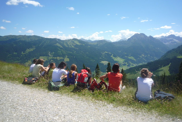 Mittagspause mit schönem Ausblick :) - Salzburg