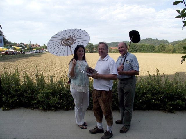 Köszi