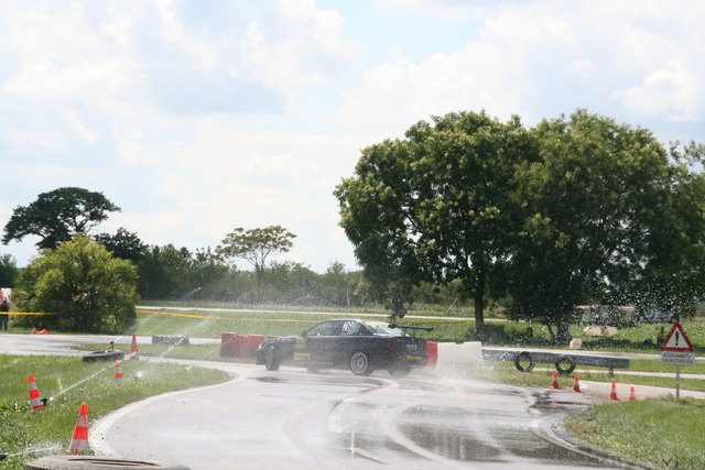 Fabian Bernhard  BMW 330i E36 Alpina R2