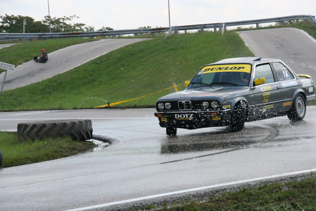 Helm Roman BMW 323i E30  R1